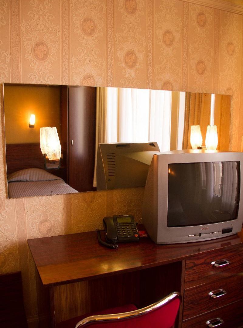 Hotel Manhattan *