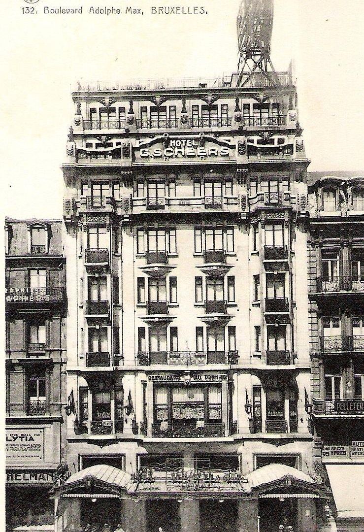 Manhattan Hotel