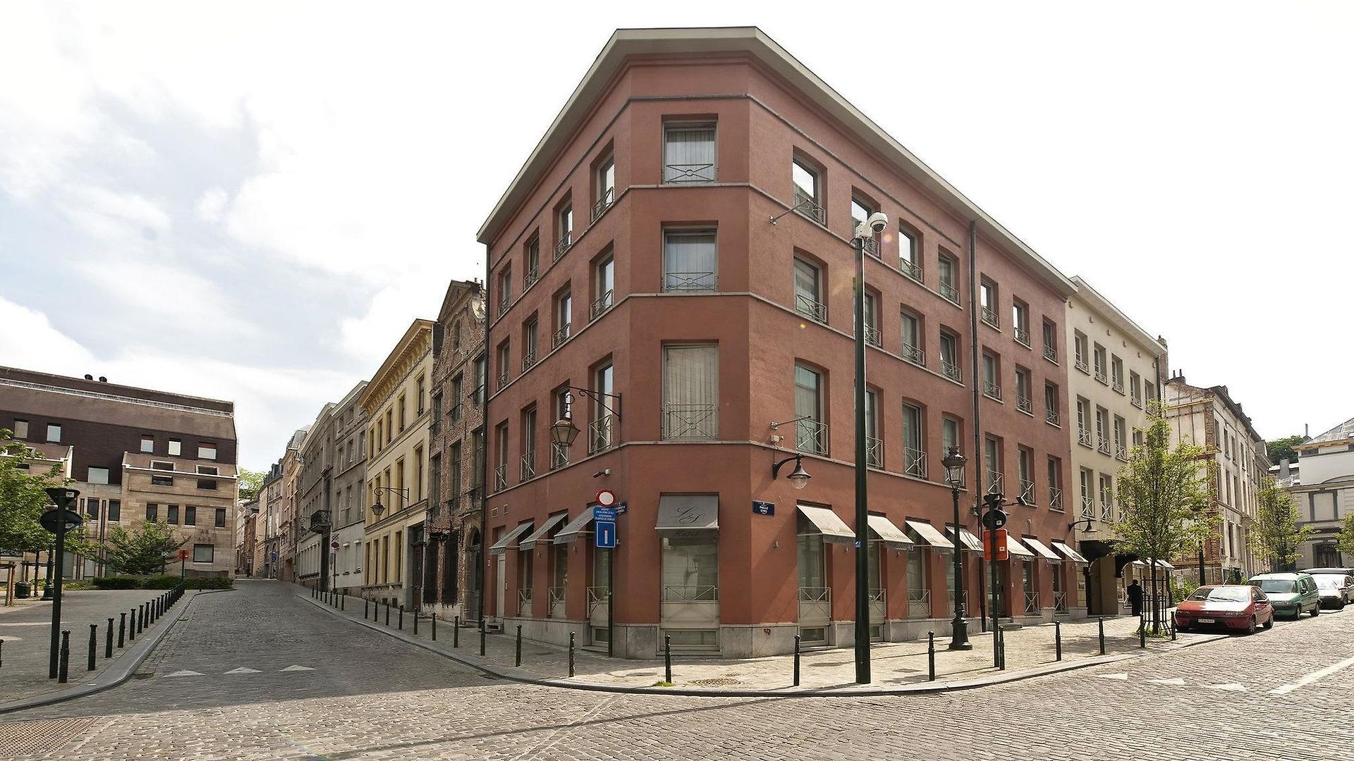 Hotel 9hotel Sablon 4*