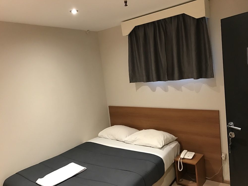Hotel Royal *