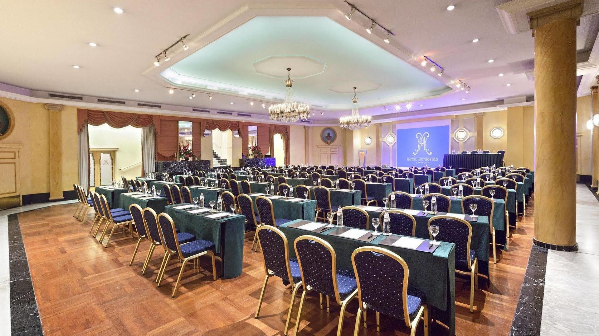 Hotel Metropole 5*