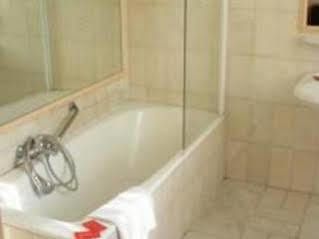 Matignon Hotel