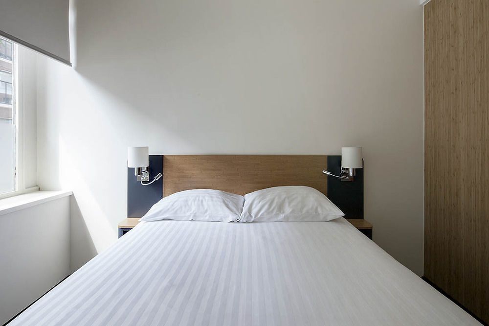 Hotel Easyhotel City Centre 3*