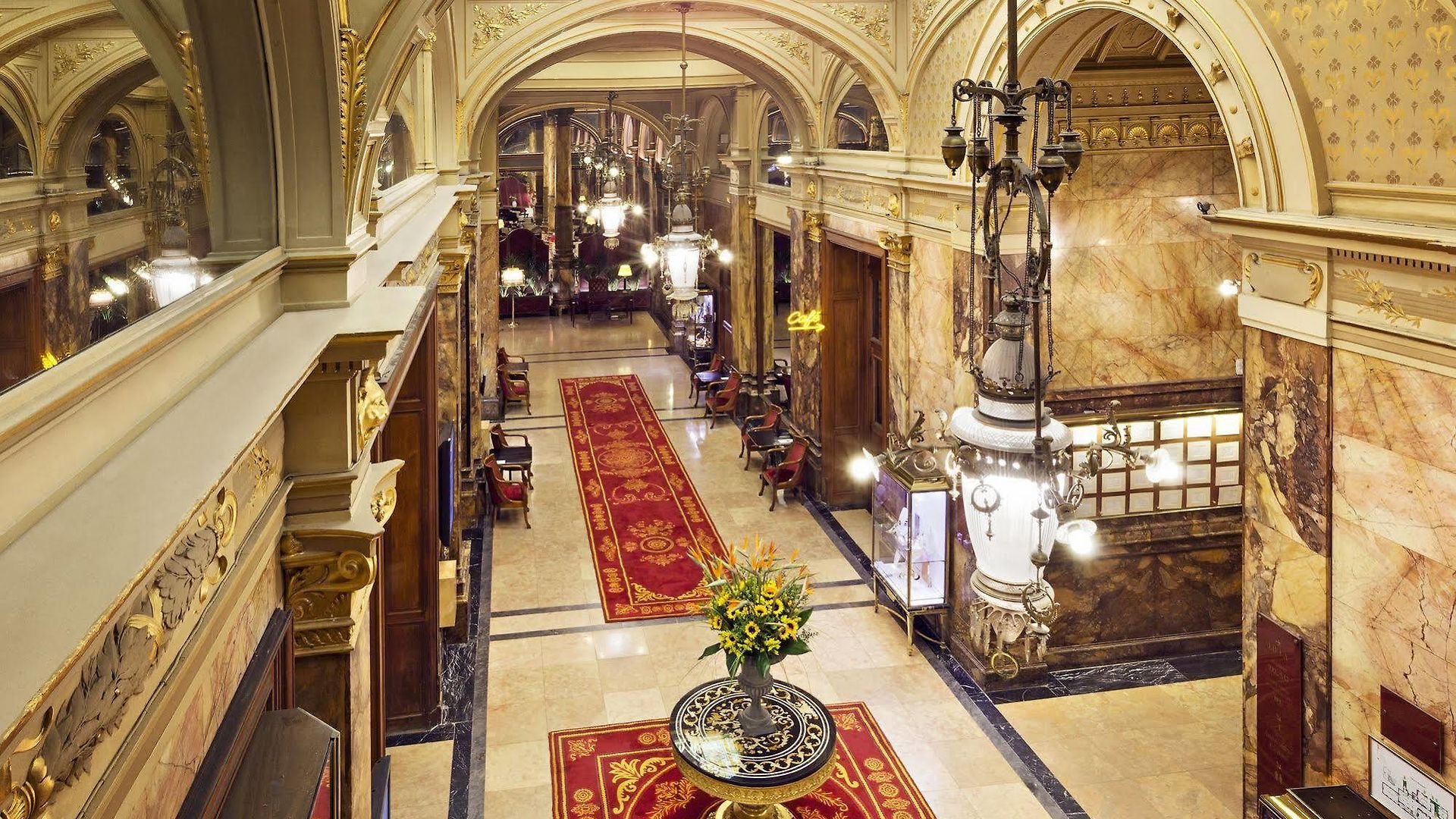 Hotel Metropole 5*