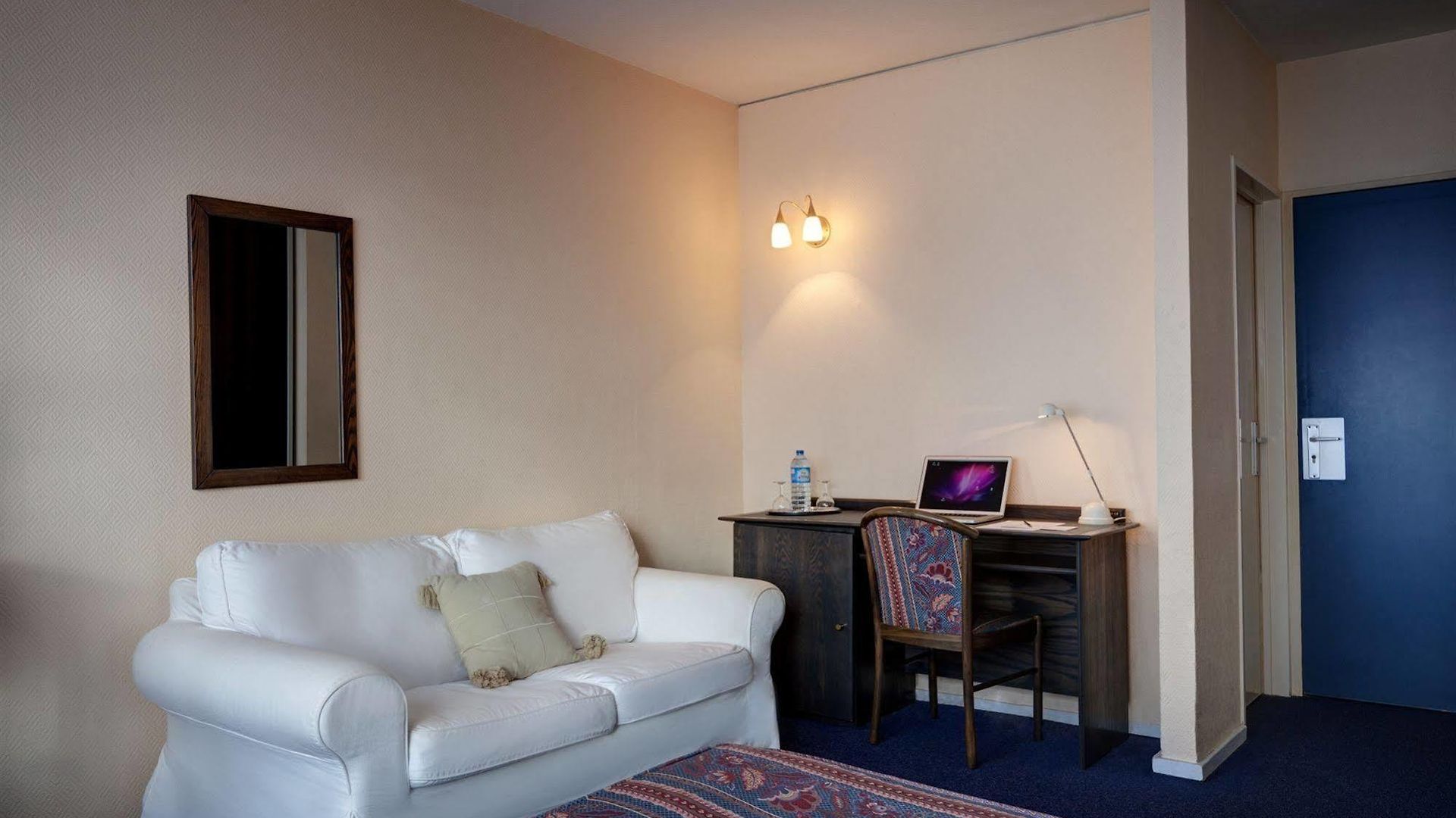 Beau Site Hotel
