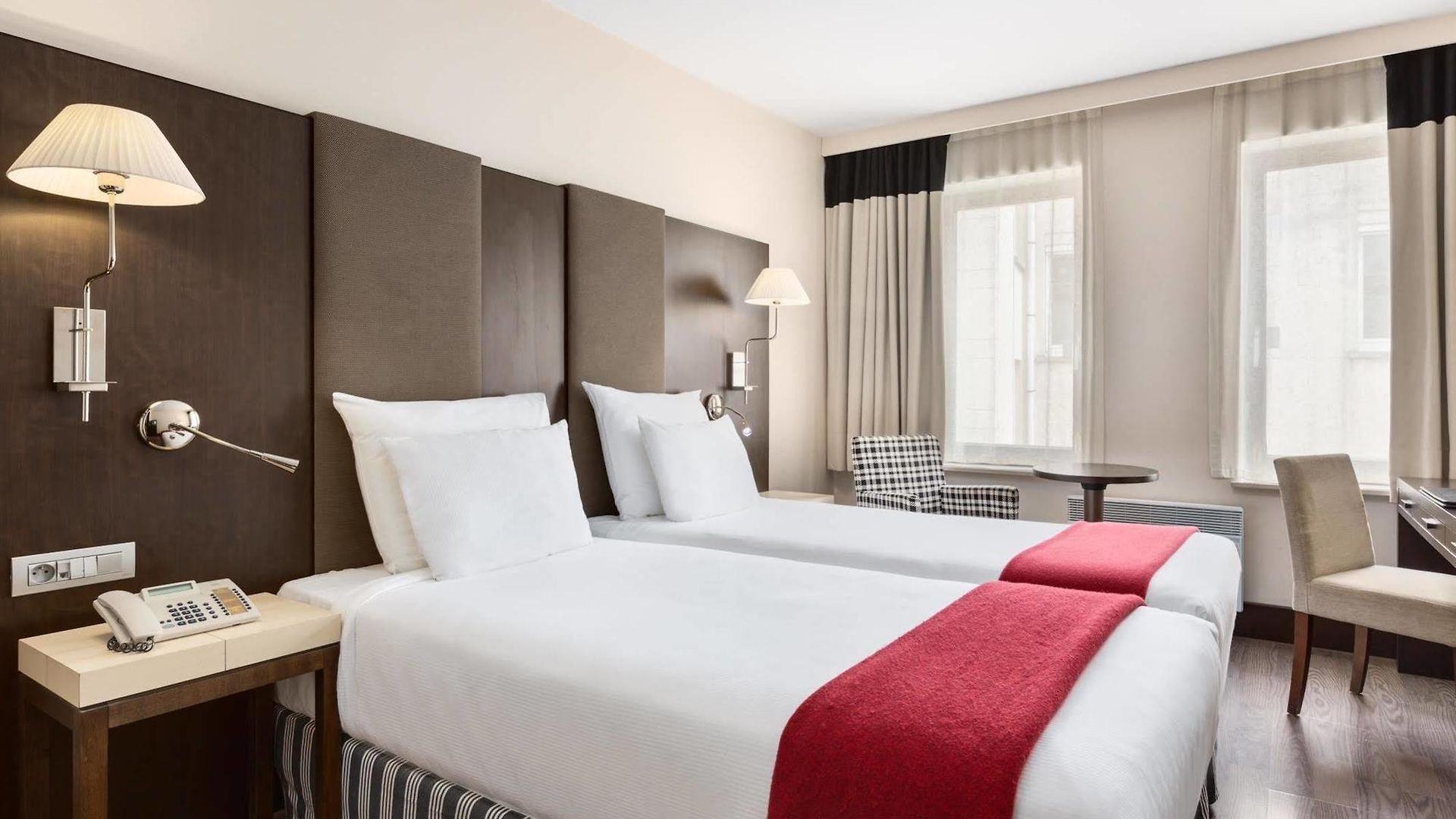 Nh Grand Place Arenberg 4*