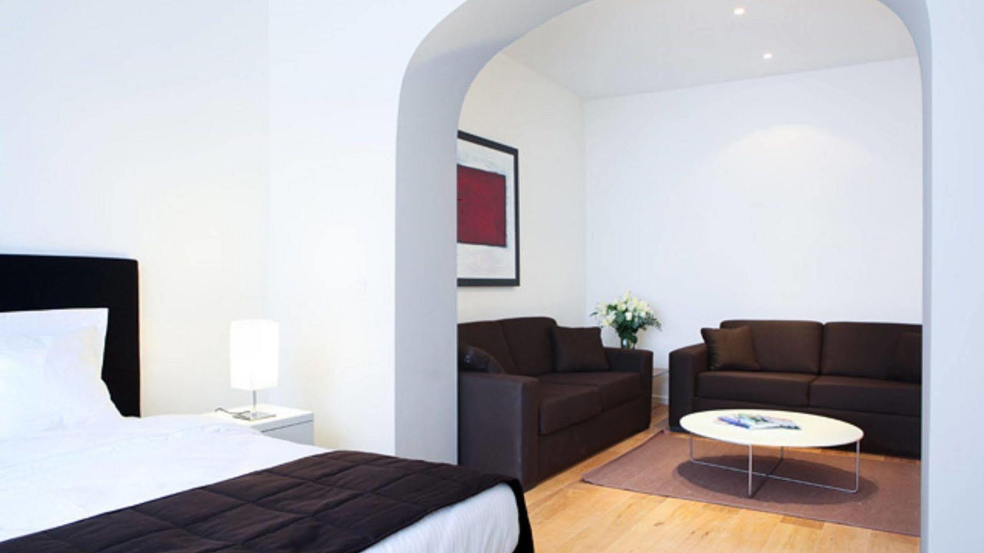 Theater Hotel 2*