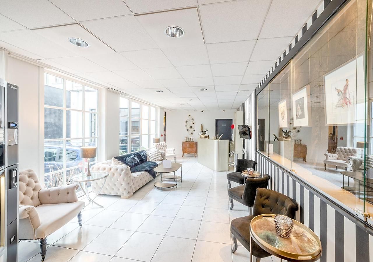 La Legende Hotel