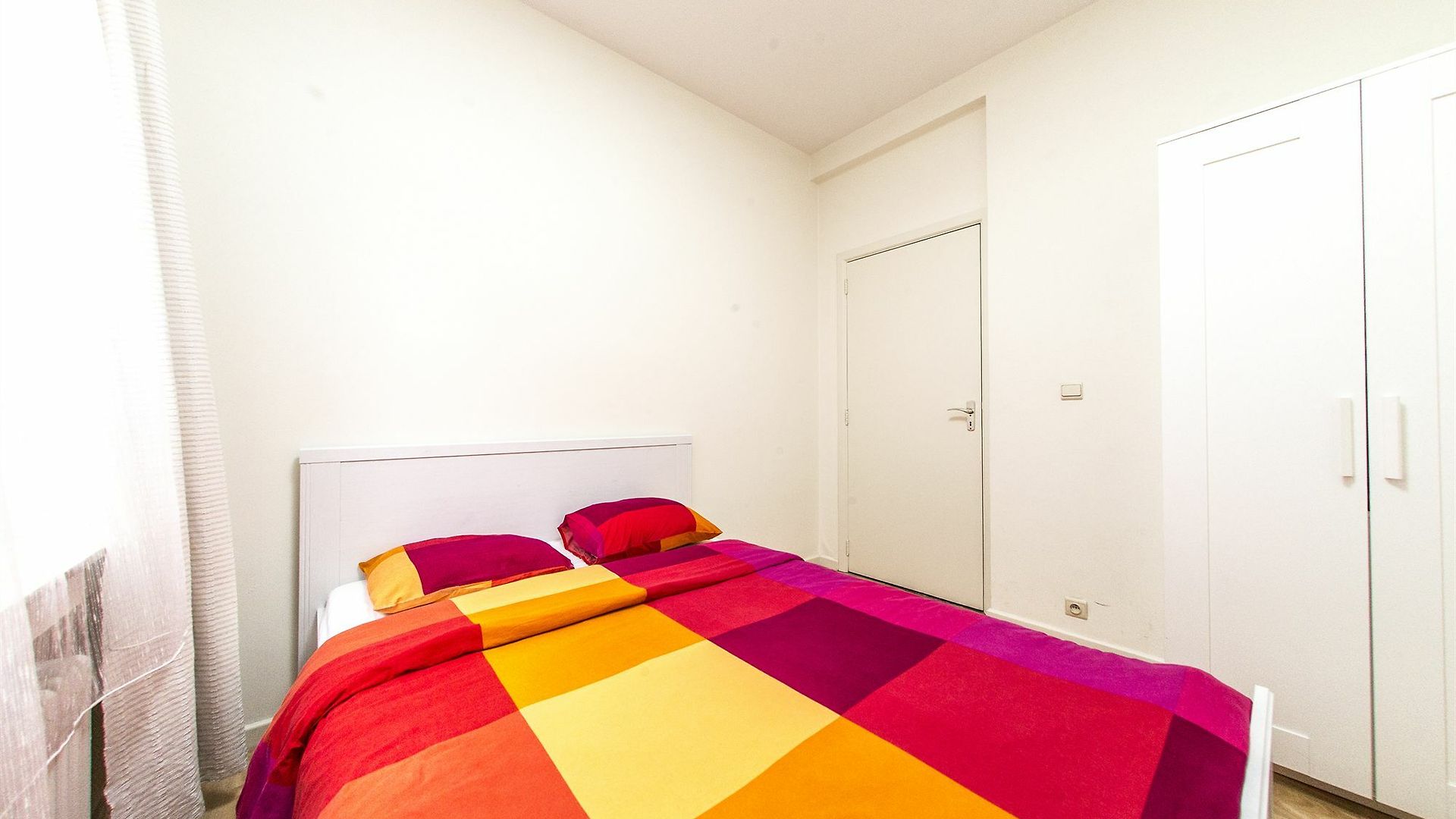 Rentbynight 3*