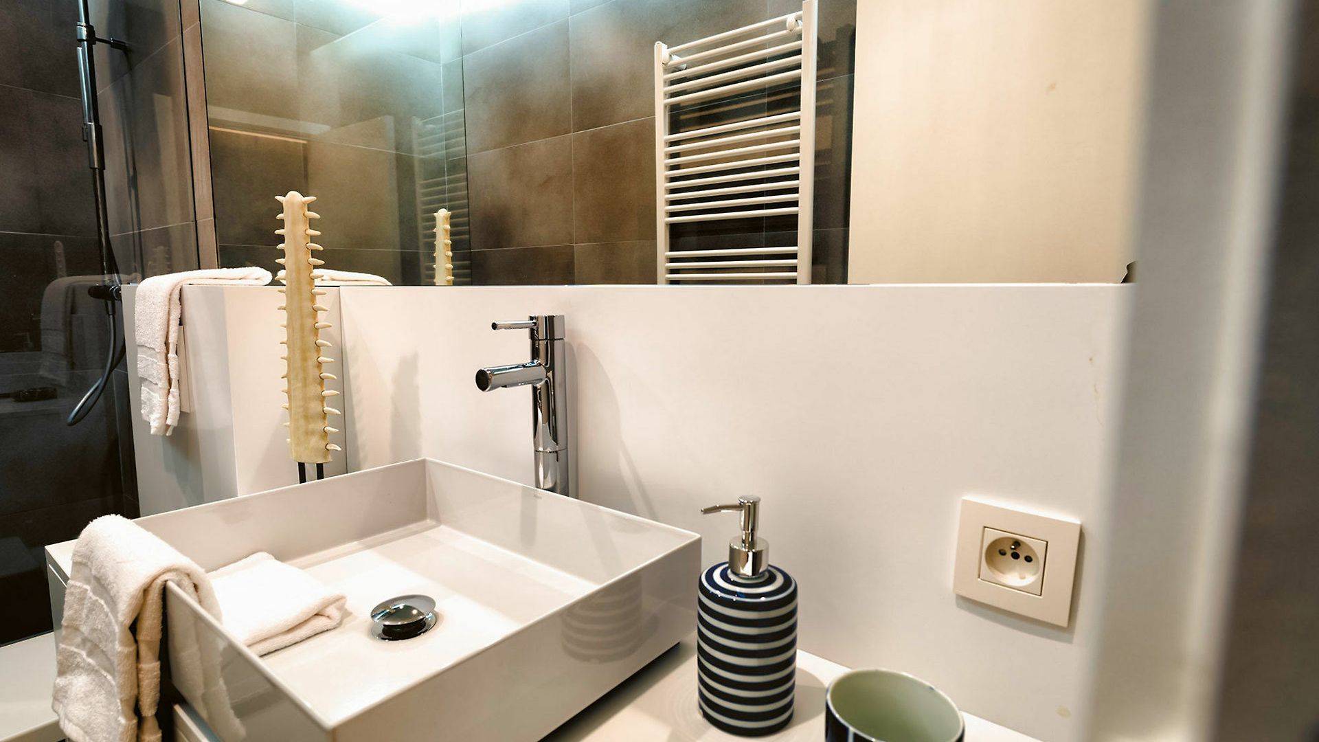 Aparthotel Charles - Grand Place 4*