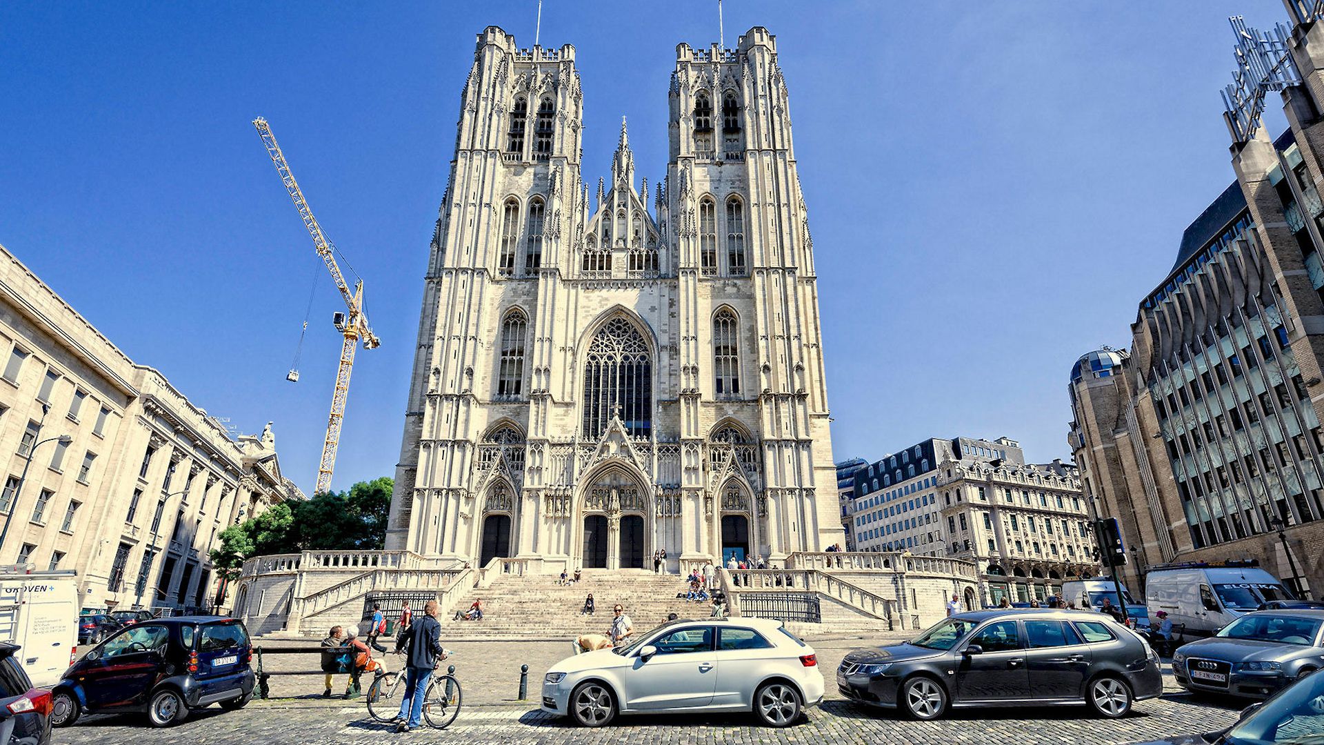 Charles - Grand Place Aparthotel 4*
