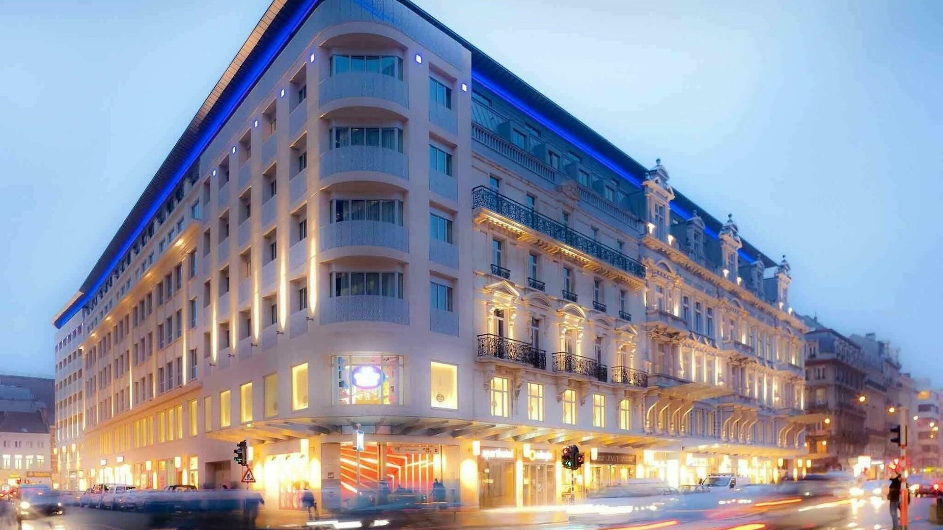 Aparthotel Adagio Grand Place 4*