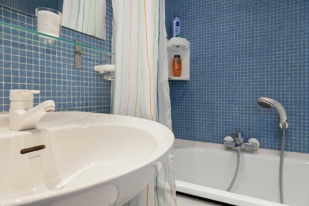 La Cambre - Ensuite Homestay Brussels