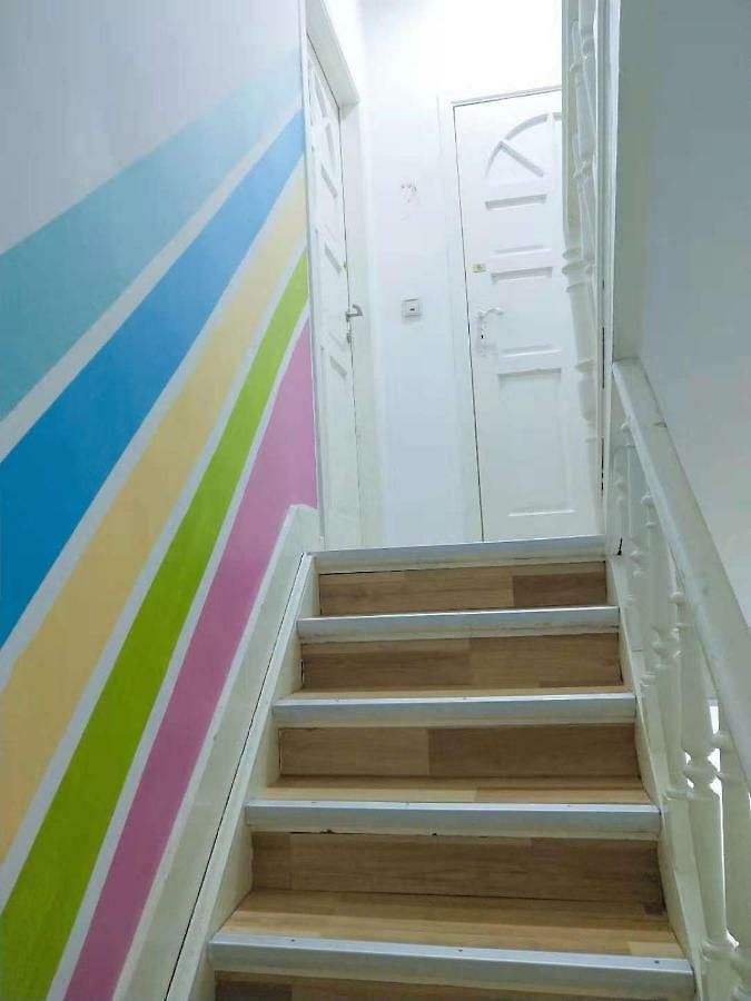 Artistic World Apartment