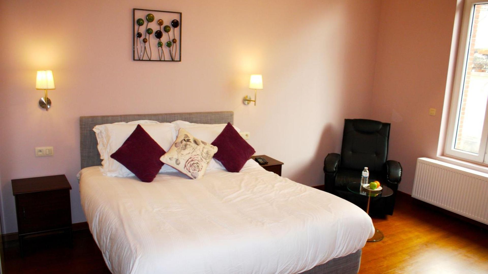 Eu Bed & Breakfast 3*
