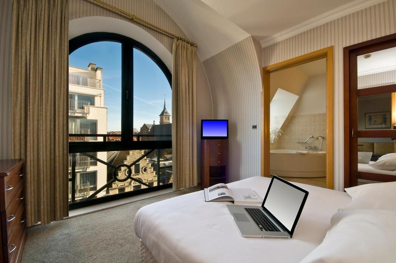 Aparthotel B-aparthotel Ambiorix 4*