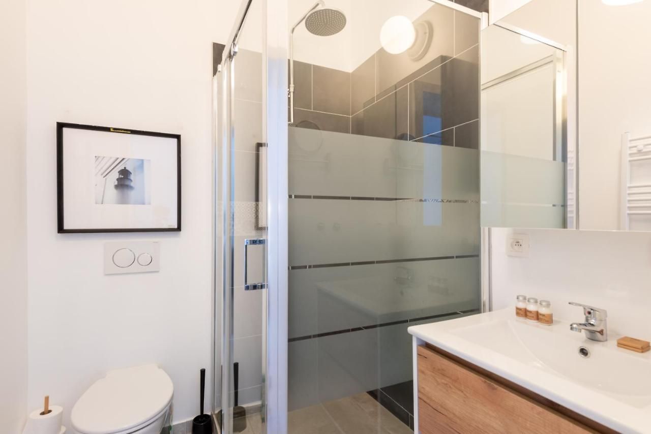 Aparthotel Newton Boutique Residences - Eu Area 4*
