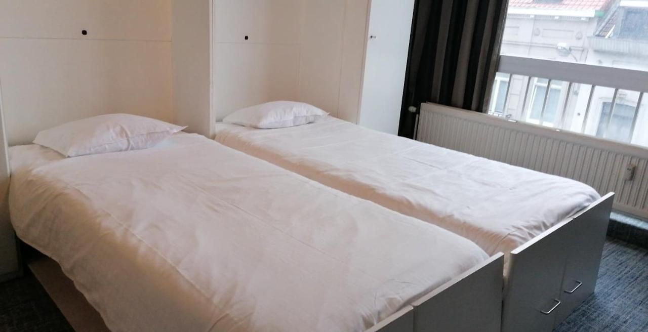 Wellington 3* Brussels