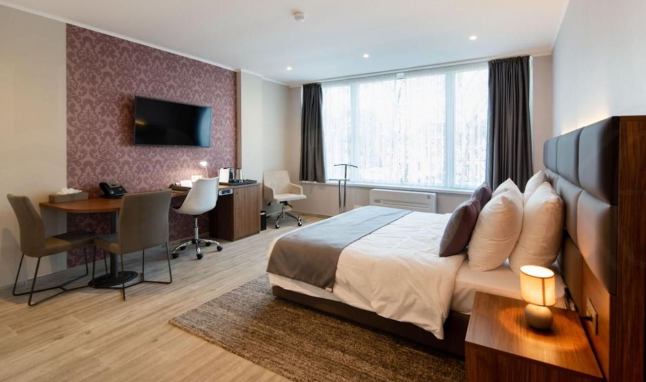 Aparthotel Flat Midi 33 3*