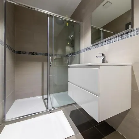 Urban Suites Schuman 2 Aparthotel Brussels
