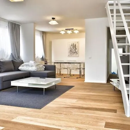Aparthotel Apartmentsapart Brussels