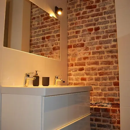 Apartment Sweet Center *