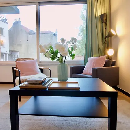 Apartment Amazing & Cosy Perfect Location 'stephanie-louise Area' *
