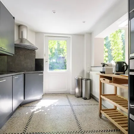 Bed & Breakfast The Good House Brussels