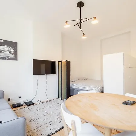 Felix Delhasse Apartment *