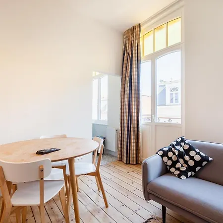 Felix Delhasse Apartment Brussels