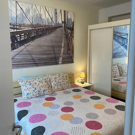 One-bedroom Near Atomium * Brussel
