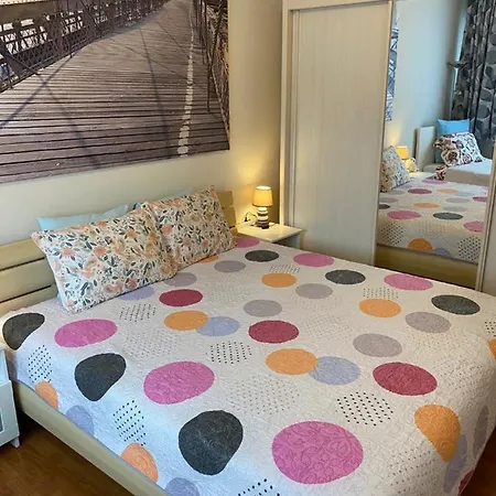One-bedroom Near Atomium Appartement *