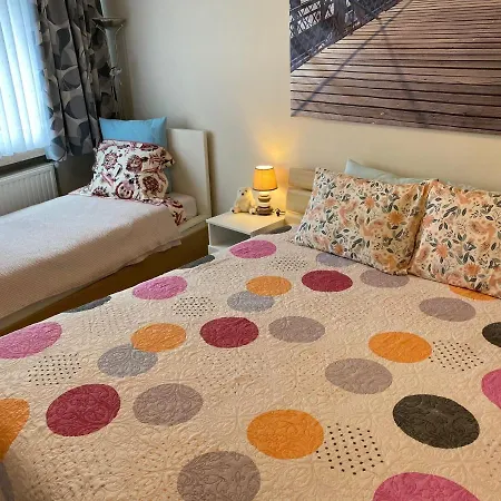 One-bedroom Near Atomium Appartement