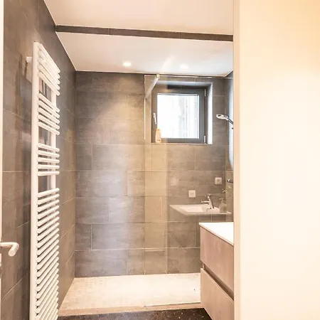 Spacious Modern Appartments In The Heart Of Apartment *