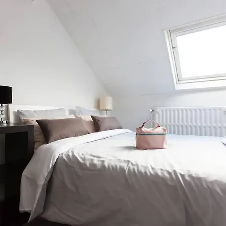 Cocoon - Duplex 3 140 M2 * Brussels