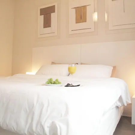 Ixelles Flats Apartment