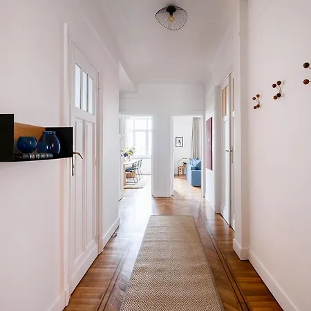 Smartflats - Esplanade Apartment Brussels