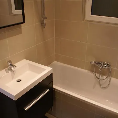 Studio Louise Apartment *