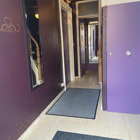 Le A Bed & Breakfast