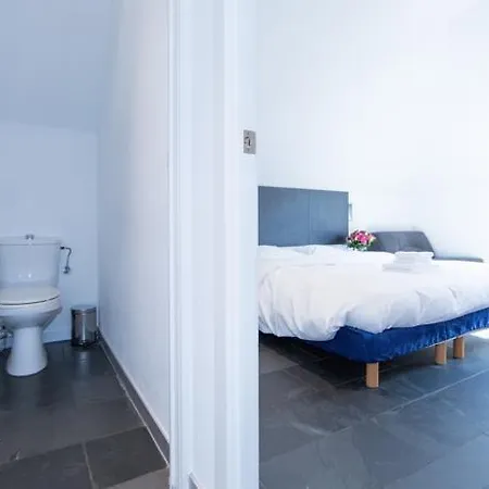 Azimut Flathotel 3* Brussels