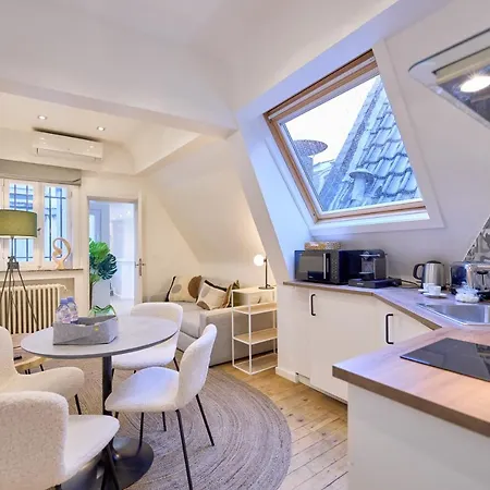 Maison Grand Place 2br 3 Apartment Brussels