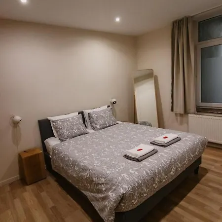 And Cozy In Aparthotel Brussels