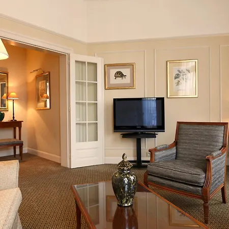 Hotel Le Plaza 5*