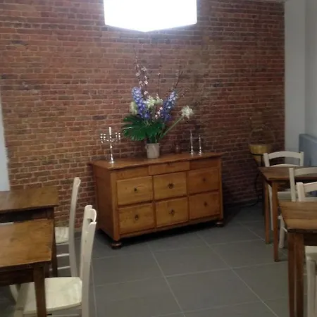 La Petite Eclipse Bed & Breakfast Brussel