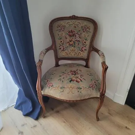 Brand New Iris With Private Bathroom And Balcony Brussel