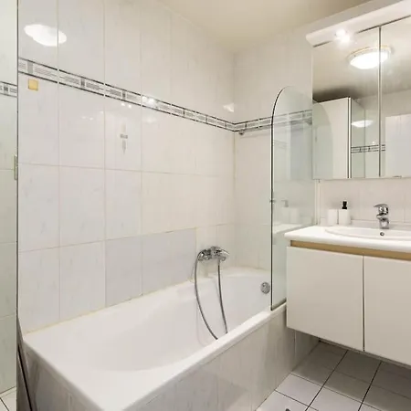Apartment Beautiful 1br/1bar In E.u. District Brussels