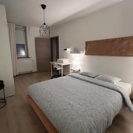 - Place Jourdan & Eu Institutions Apartment Brussels