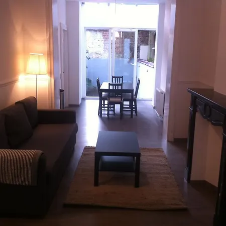 European Area Apartment