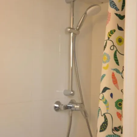 Awesome Studio In Marolles Apartment *
