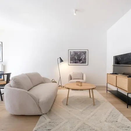 Lumineux 1 Proche Ecole Europeenne Apartment